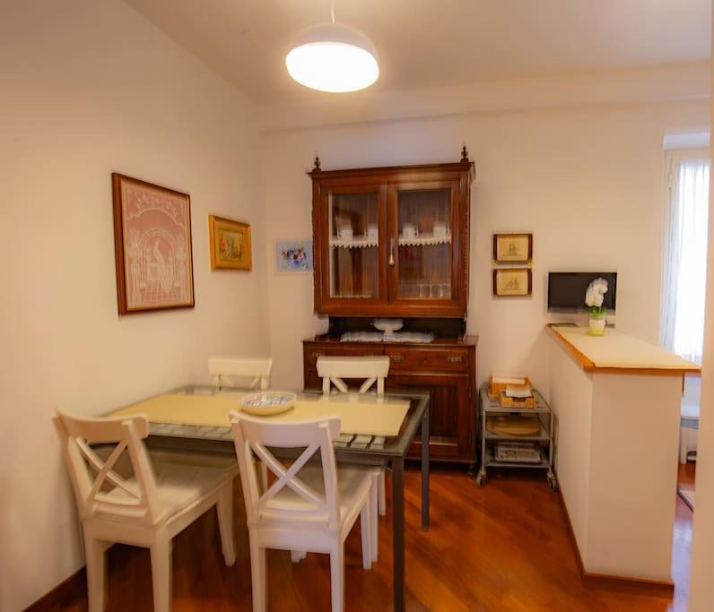 Dimora Al Colosseo, 2 Bedrooms Rom Eksteriør billede